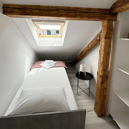 Sea Breeze Apartment